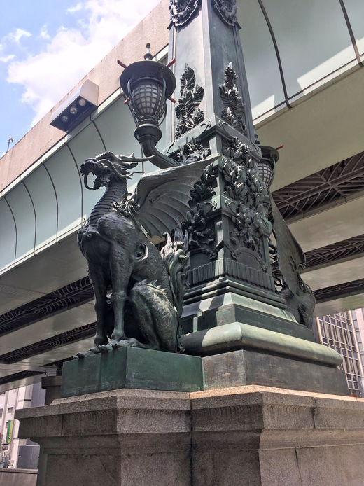 日本橋　麒麟像