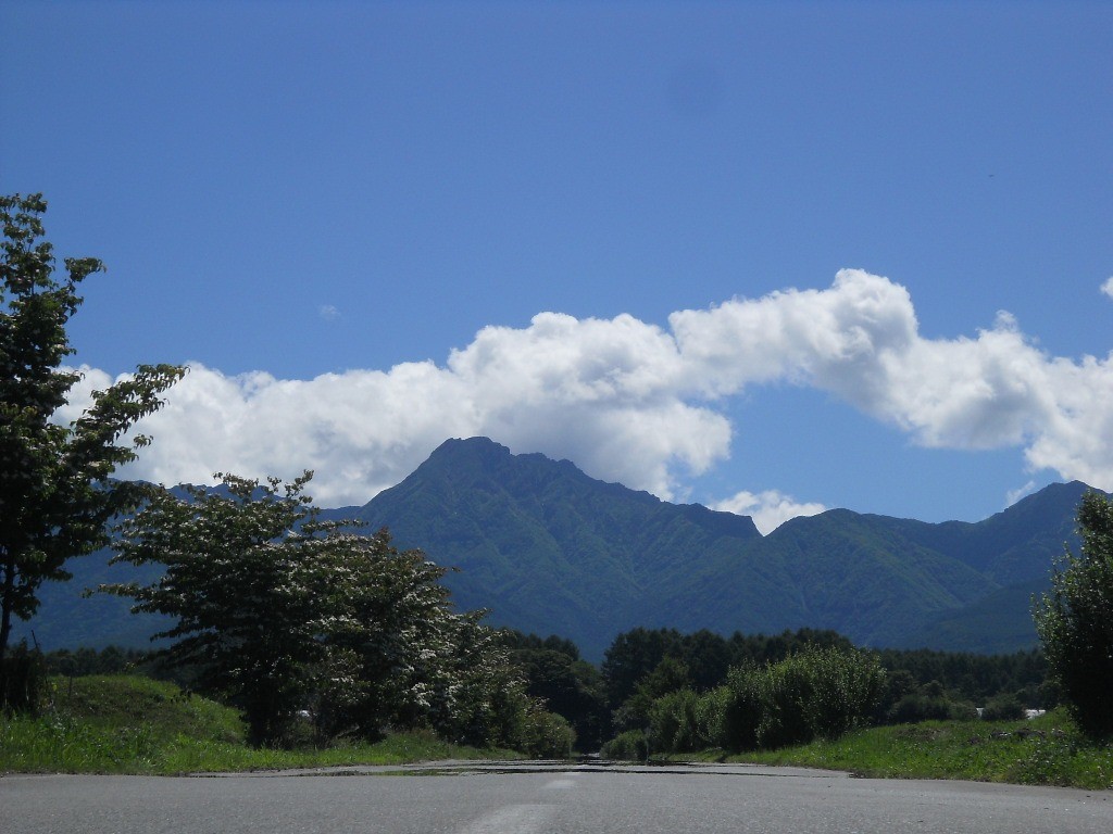 諏訪郡原村に向かう途中の風景