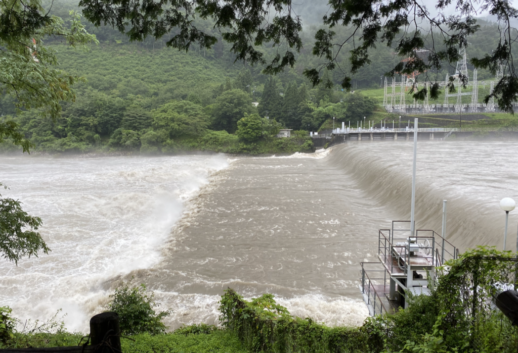 木曽川