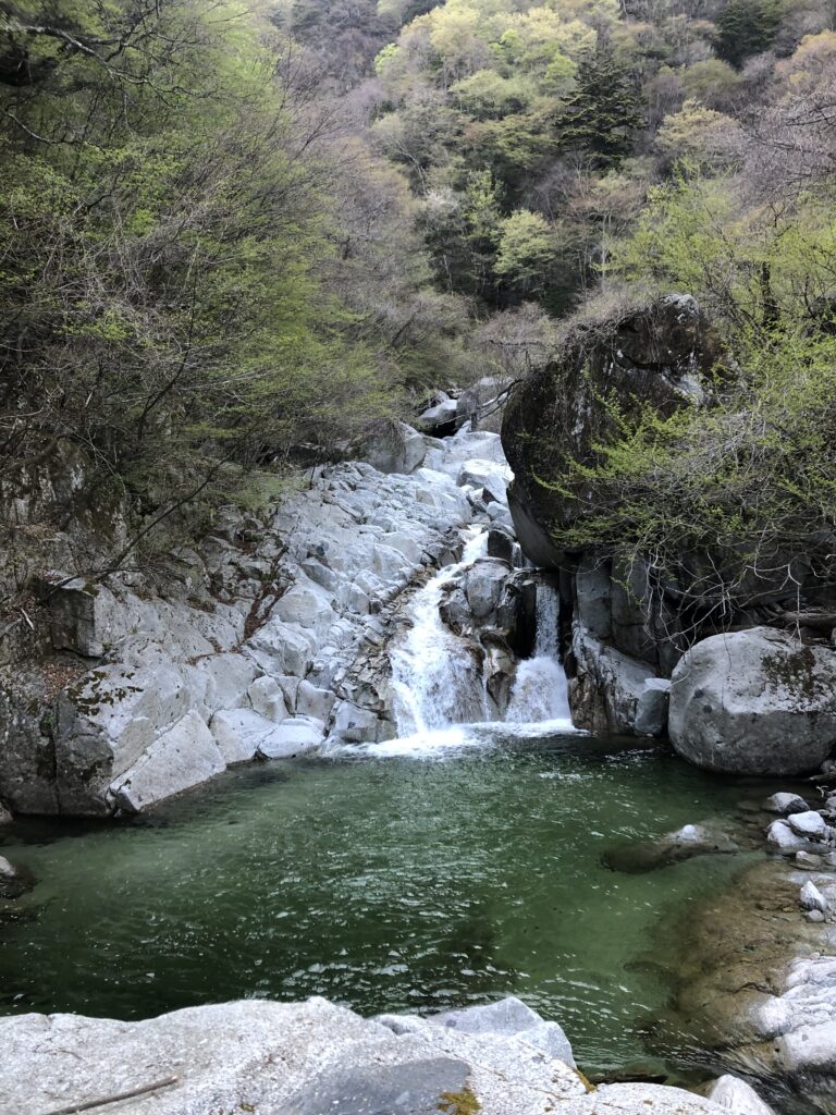 尾白川渓谷｜長野県で注文住宅ならエルハウス