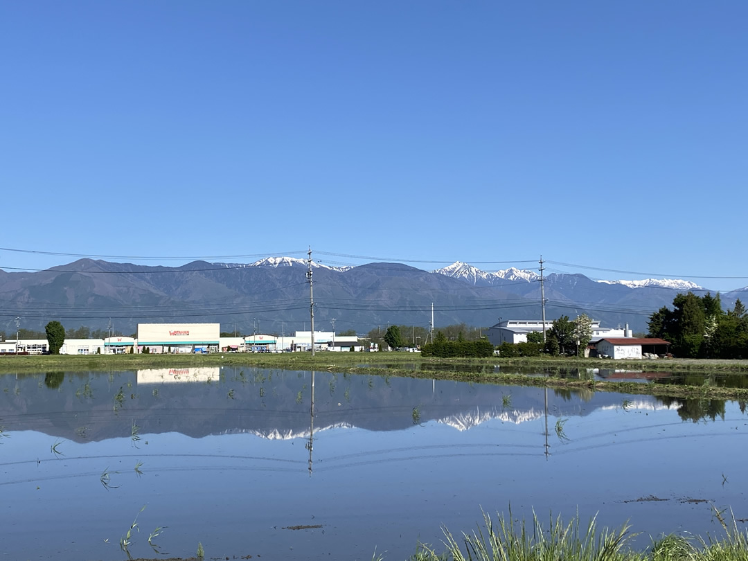 鏡常念岳松本市村井周辺