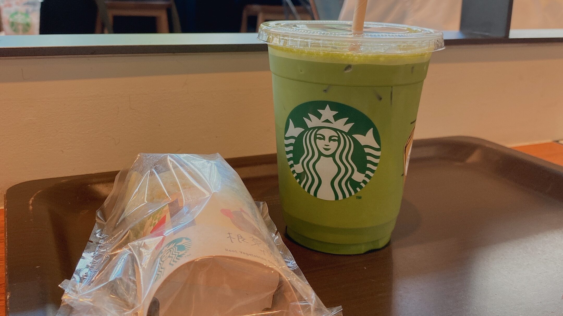 抹茶ラテを色々なカスタマイズで飲んでみて感じたアイスの抹茶ティーラテ完全マニュアル Lhouse