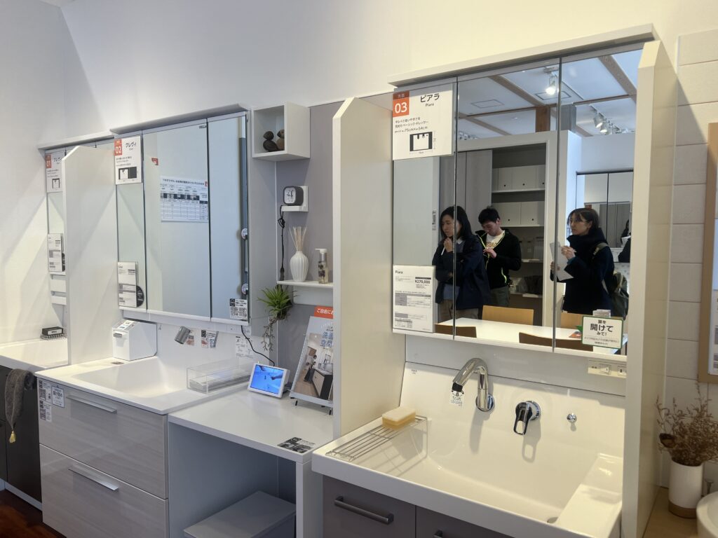 ショールームの洗面台｜茅野市で注文住宅ならエルハウス