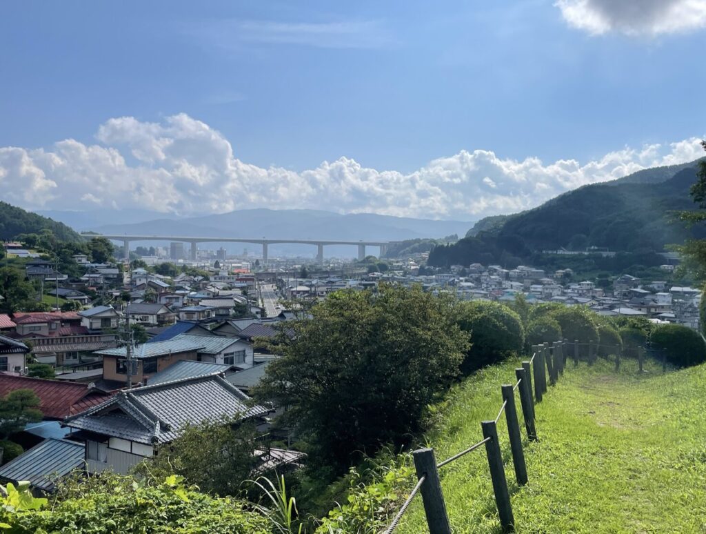 鶴峯公園から長野自動車道｜岡谷市で注文住宅ならエルハウス