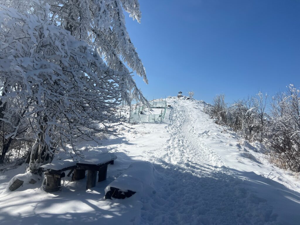 守屋山登山｜茅野市で注文住宅ならエルハウス width=