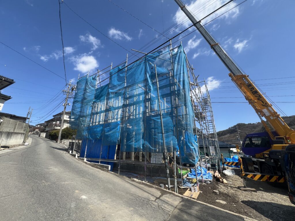 新築現場｜茅野市で注文住宅ならエルハウス width=