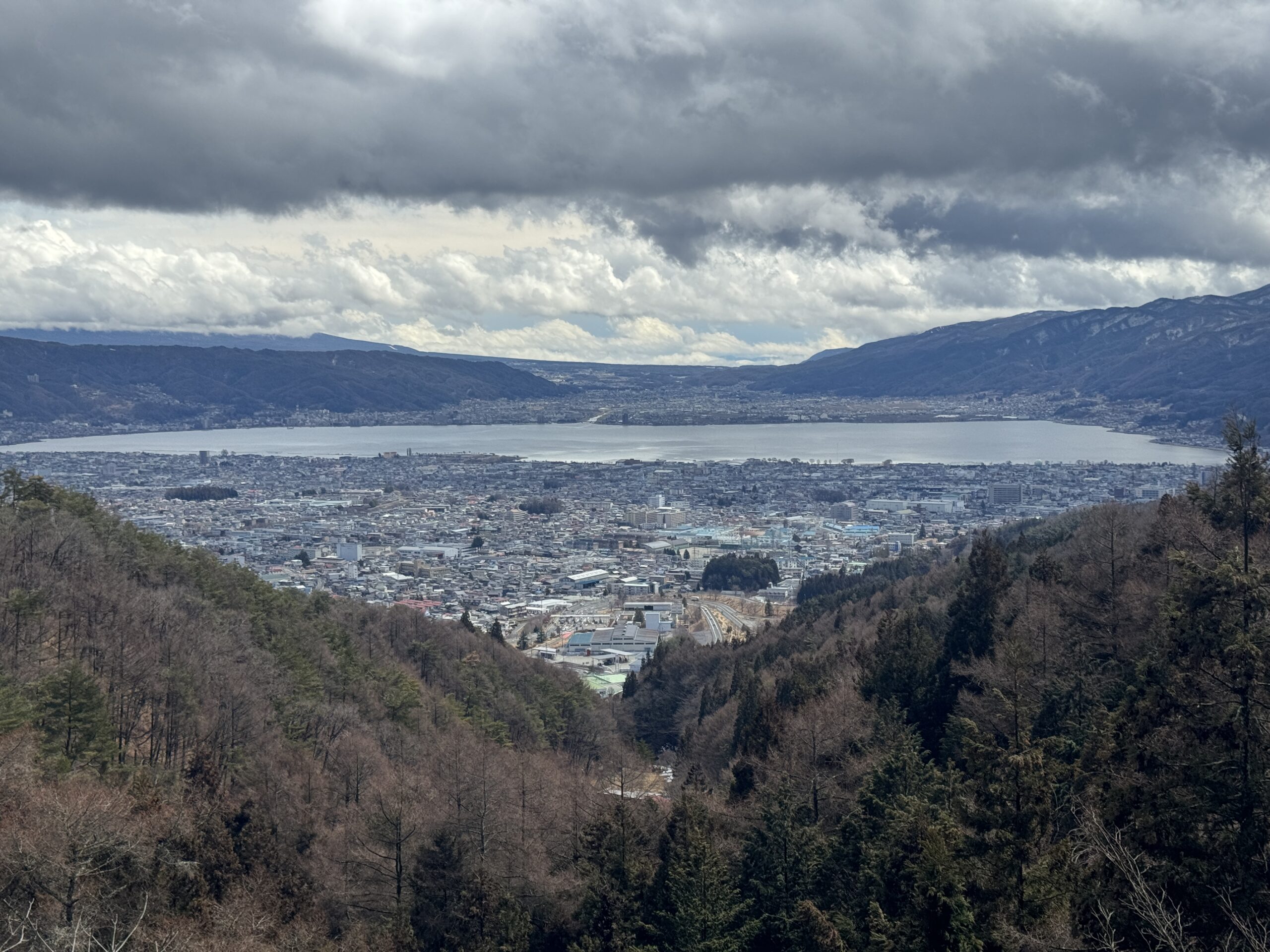 塩嶺峠の頂点｜茅野市の工務店エルハウス width=